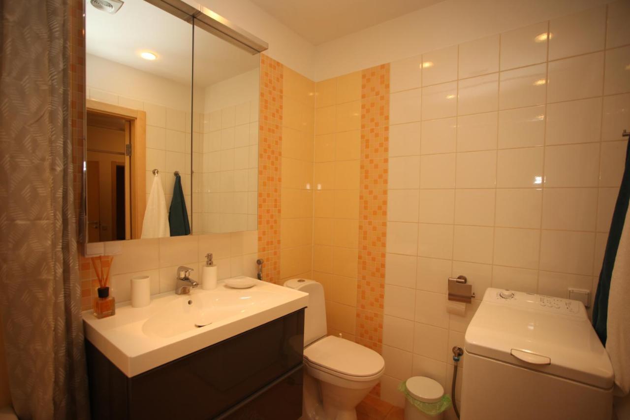 Cozy Home Apartment Kaivas, Free Parking, Self Check-In Riga Exteriér fotografie